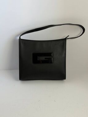 Vintage Tom Ford-era Gucci Black Leather Shoulder Bag Featuring a Square G Logo